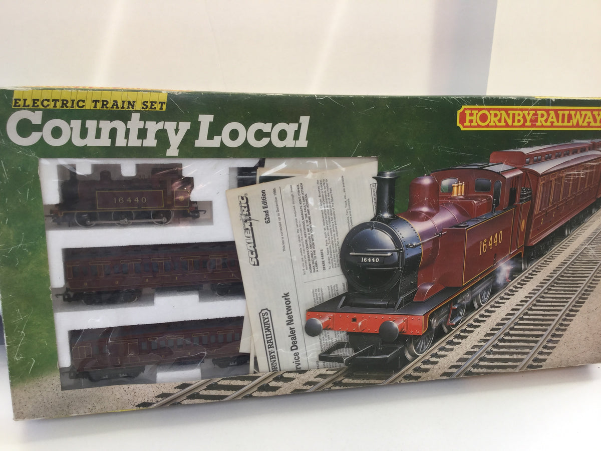 Hornby R671 OO Gauge Country Local Train Set No Controller