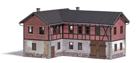 Busch 1904 HO/OO Gauge Old Craftsman House Kit