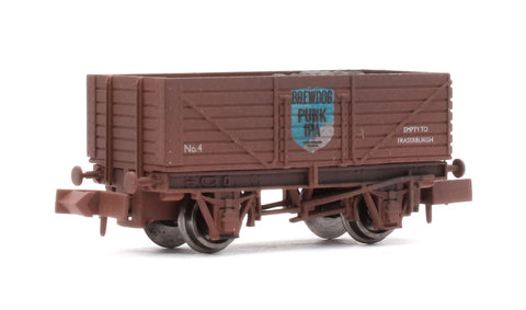 Dapol 2F-071-095 N Gauge 7 Plank Wagon Brewdog Punk IPA Weathered