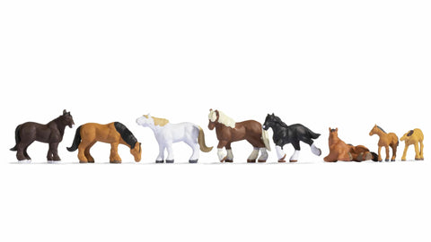 Noch 36762 N Gauge Shire Horses (8) Figure Set