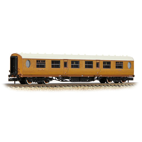 Graham Farish 376-200A N Gauge LNER Thompson First Corridor Coach Teak Effect