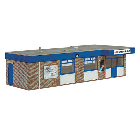 Bachmann 44-1016A OO Gauge South Eastern Station Blue