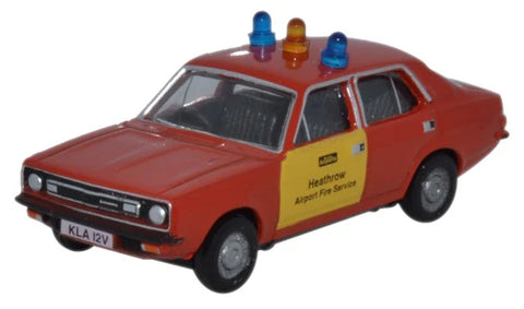 Oxford Diecast 76MAR005 1:76/OO Gauge Morris Marina Heathrow Fire Service