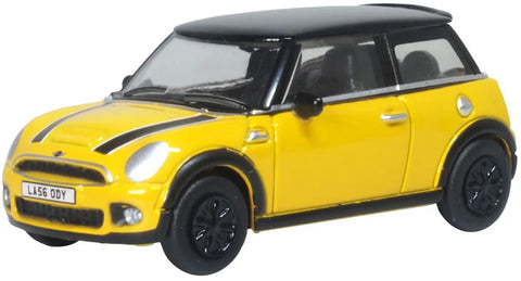 Oxford Diecast 76NMN008 1:76/OO Gauge New Mini Yellow