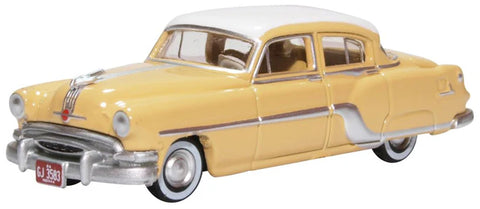 Oxford Diecast 87PC54002 1:87/HO Gauge Pontiac Chieftain 4 Door 1954 Winter White maize Yellow