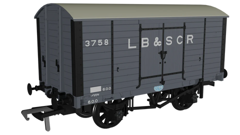 Rapido Trains 979001 OO Gauge LB&SCR Dia.8 Van – LB&SCR No.3758