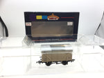 Bachmann 38-191 OO Gauge BR Insulated Van B872187