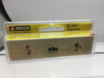 Noch 36510 N Gauge Courting Couples (3x2) with Bench Figure Set