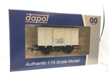 Dapol 4F-011-114 OO Gauge Ventilated Van Sandstone Brewery Wrexham No 1