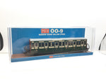 Peco GR-601B OO-9 Gauge FR Short "Bowsider" Bogie Coach-Early Preservation Green 18