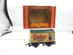 Hornby R214 OO Gauge Refrigerated Van Gamleys