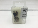 P&D Marsh PDZ02 OO Gauge Whitemetal Painted Standing People