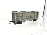 Atlas 31731 N Gauge 2 Bay Covered Hopper Union Pacific 11420