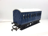 Hornby OO Gauge Caledonian Blue 4 Wheel Coach