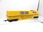 Dapol B800 OO Gauge Motorised Track Cleaning Wagon (Model Rail Version)