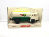 Wiking 080749 HO Gauge Tanker (Intern. Harvester)"BP"