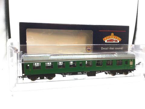 Bachmann 39-028 OO Gauge BR Mk1 Corr 2nd Coach S24311