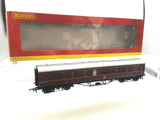 Hornby R4232 OO Gauge LMS Stanier Brake Coach 5620