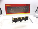 Hornby R40304 OO Gauge GWR, 6 Wheel Coach, 1st Class, 519 - Era 2/3