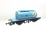 Hornby R668 OO Gauge Bowaters China Clay Wagon