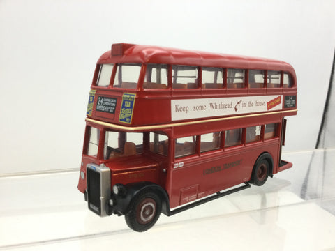 EFE 20203 OO/1:76 Gauge Leyland STD Bus London Transport