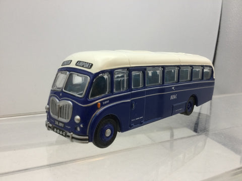 EFE 18705 OO/1:76 Gauge Bedford SB Duple Vega Bus BOAC