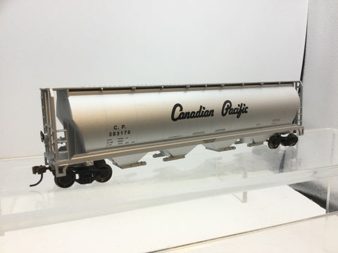 Bachmann 19142 HO Gauge Grain Hopper Canadian Pacific CP383176