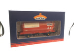 Bachmann 37-592 OO Gauge BR 45T TTA Tank Wagon 'Charrington Hargreaves/Mobil' Red