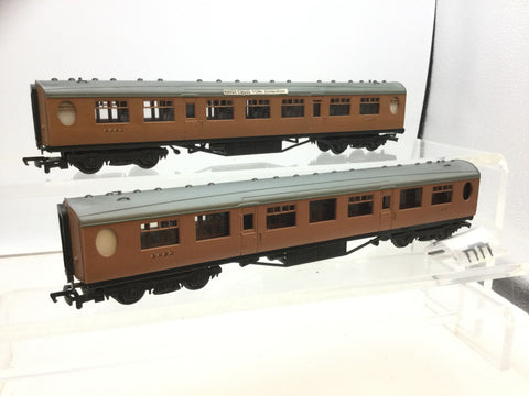 Bachmann 34-377 OO Gauge LNER Thompson 3rd Corridor Coach 1047 x2