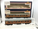 Bachmann 34-377 OO Gauge LNER Thompson 3rd Corridor Coach 1047 x2