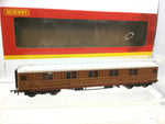 Hornby R4174 OO Gauge LNER Gresley Sleeper 1st Coach 1203