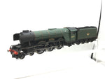 Hornby R2342 OO Gauge BR Green Class A3 60077 The White Knight