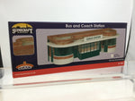 Bachmann 44-1006G OO Gauge Bus and Coach Station Green