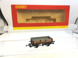 Hornby R6230A OO Gauge 3 Plank Wagon Easter Iron Mines