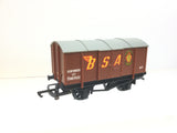 Wrenn W5009 OO Gauge Gunpowder Van BSA