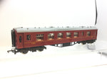 Wrenn W6011 OO Gauge LMS Maroon Pullman Car 1046