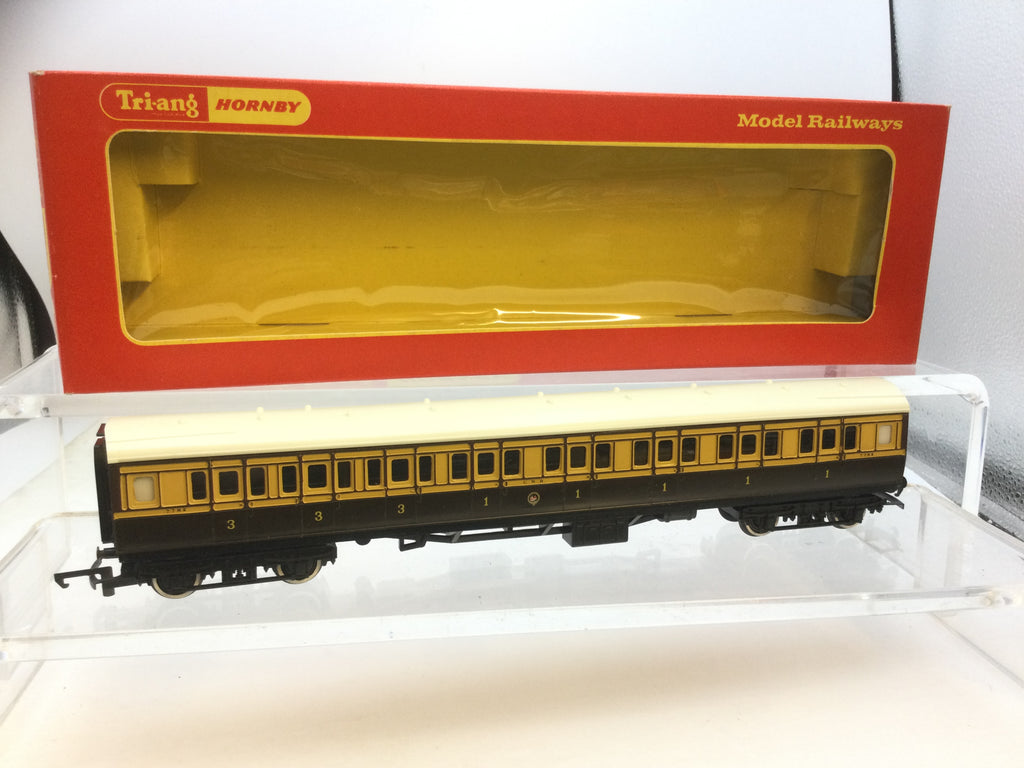 Triang/Hornby R26 OO Gauge GWR Caledonian Composite Coach