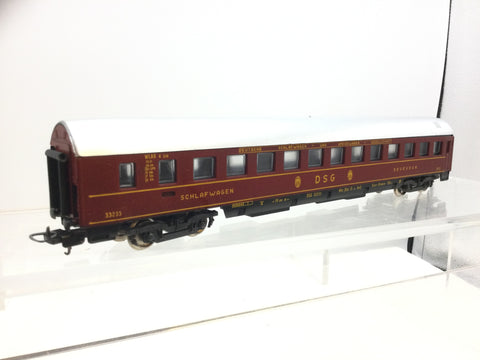 Lima 9204 HO Gauge DSG Red Sleeper Coach