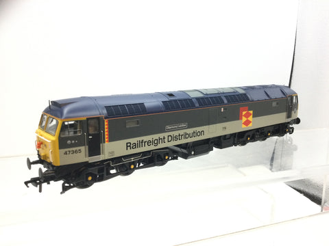 Bachmann 32-816 OO Gauge Sector Class 47 No 47365 Diamond Jubilee