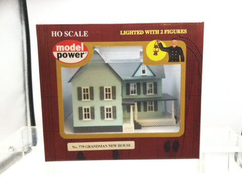 Model Power 779 HO Gauge Lighted Grandma's New House