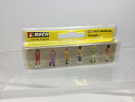 Noch 15517 HO/OO Gauge Teenage Girls (6) Figure Set