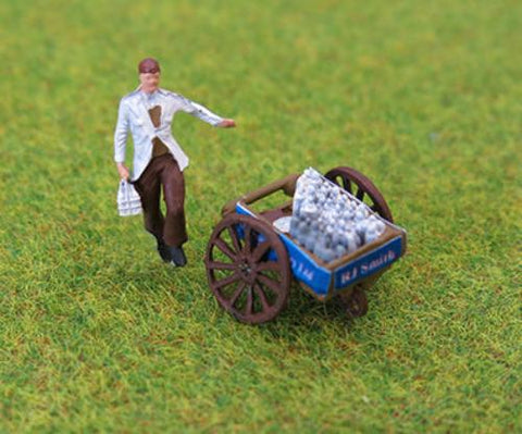 P&D Marsh PDZ53 OO Gauge Whitemetal Painted Milkman with Milkcart