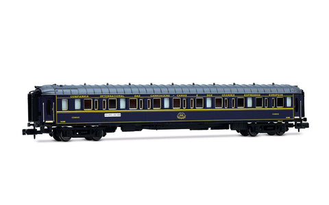 Arnold HN4486 N Gauge CIWL Sud-Expresso DD3/AA 5000/WL Coach Set (3) III