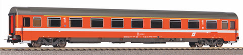 Piko 58533 HO Gauge Expert OBB 1st Class Eurofima Coach IV