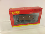 Hornby R6775 OO Gauge SR 12t Vent Van 44811