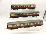 Hornby R4228 OO Gauge BR Maroon/Cream Northumbrian Coach Pack