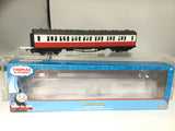 Hornby R9295 OO Gauge Thomas & Friends James Composite Coach