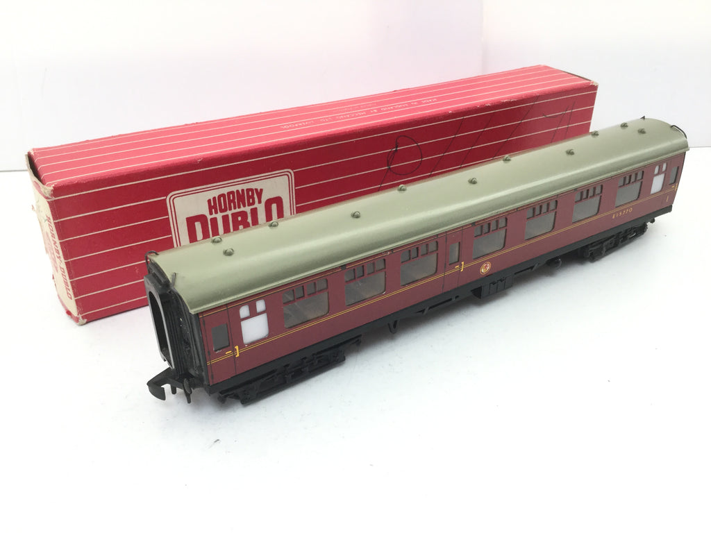 Hornby Dublo 4052 OO Gauge Mk 1 Corr Composite Coach E15770