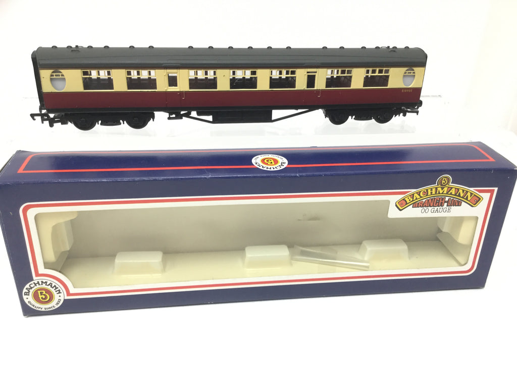 Bachmann 34-375 OO Gauge BR Maroon/Cream 63ft 3rd Class Coach E1098E