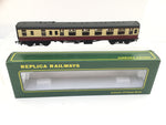 Replica 12147 OO Gauge BR Maroon/Cream Mk1 Brake 2nd Coach M21076